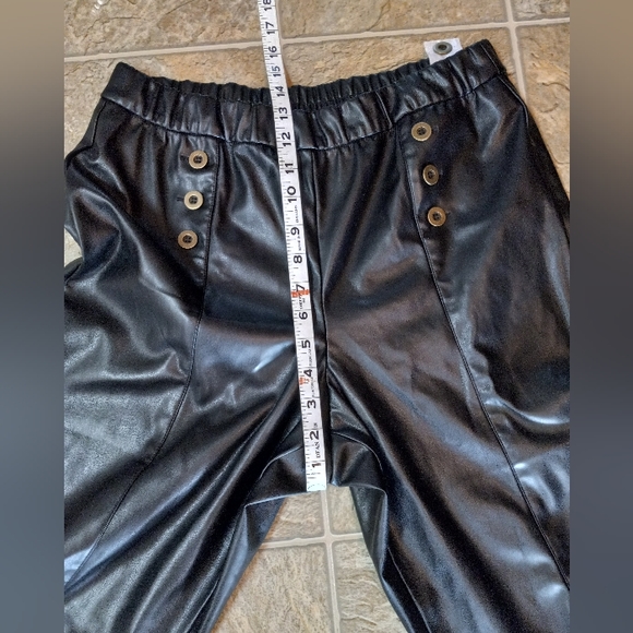 Susan Graver Faux Leather Pants M - Picture 8 of 10